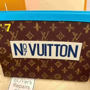 LOUIS VUITTON Sondermodell Poch Voyage No. 7 M81204