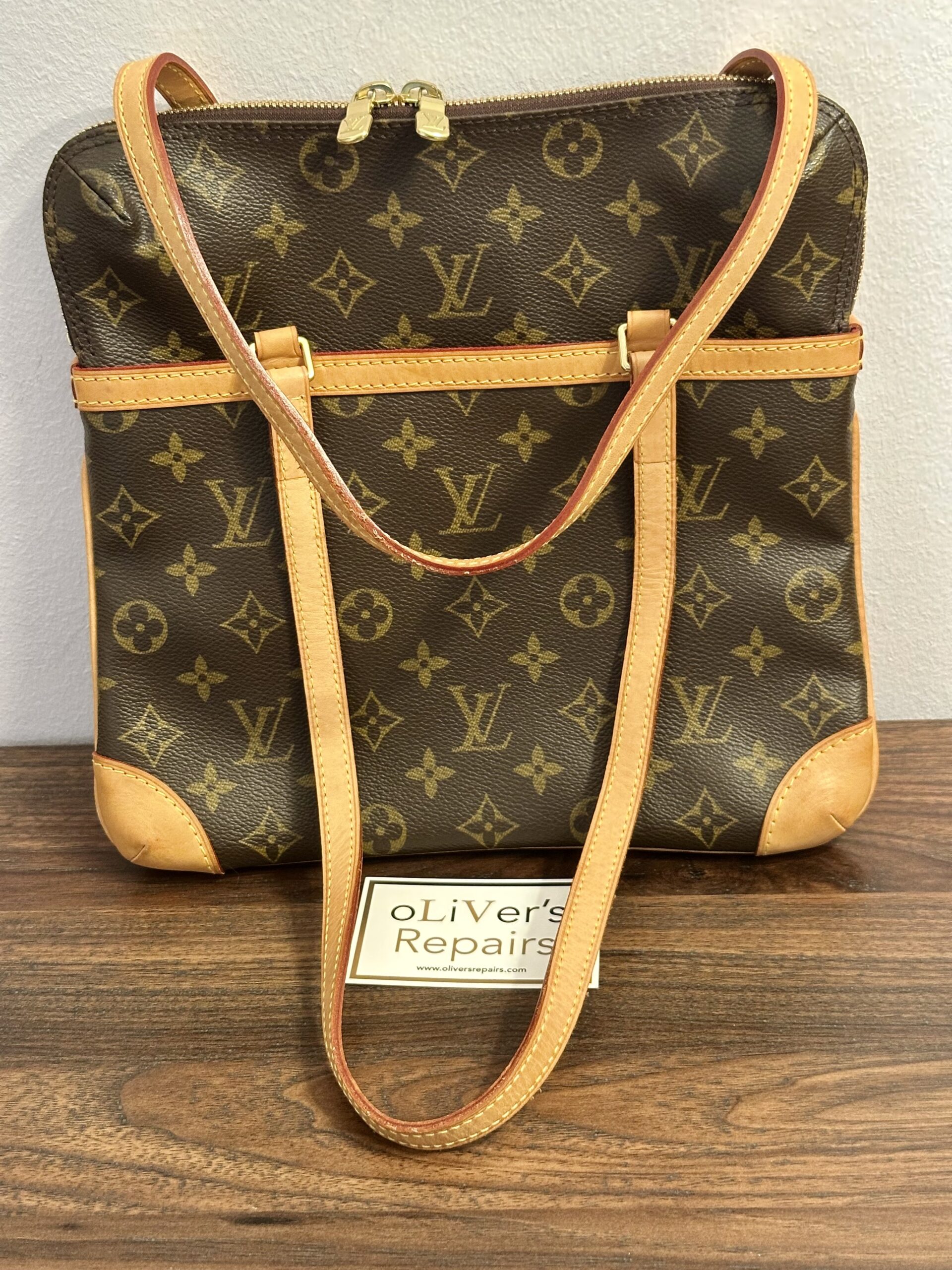 LOUIS VUITTON Coussin GM M51141, Datacode VI1014