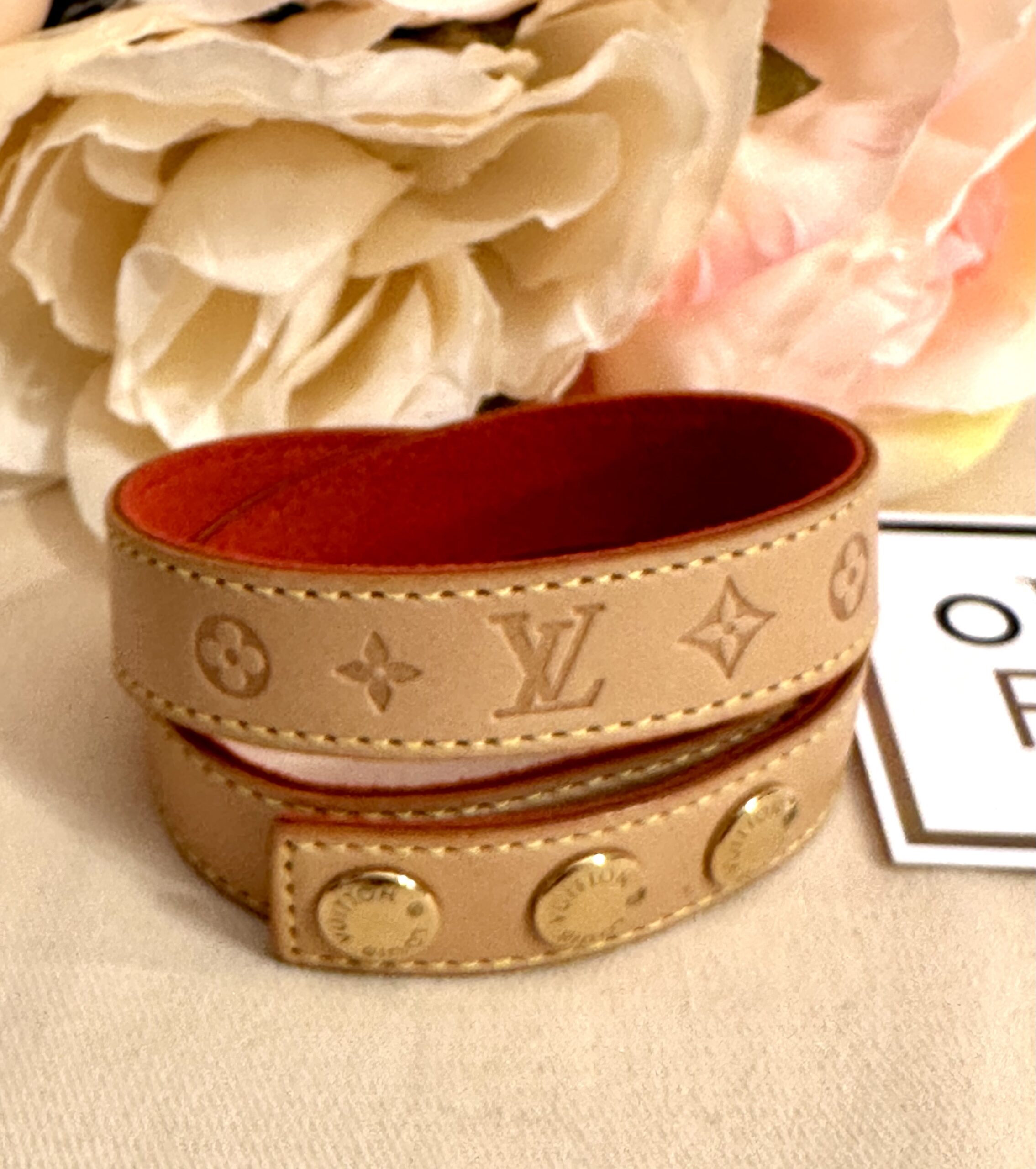LOUIS VUITTON Doppel-Armband VVN-Leder, Bracelet Omotesando Opening 01/09/02 Japan