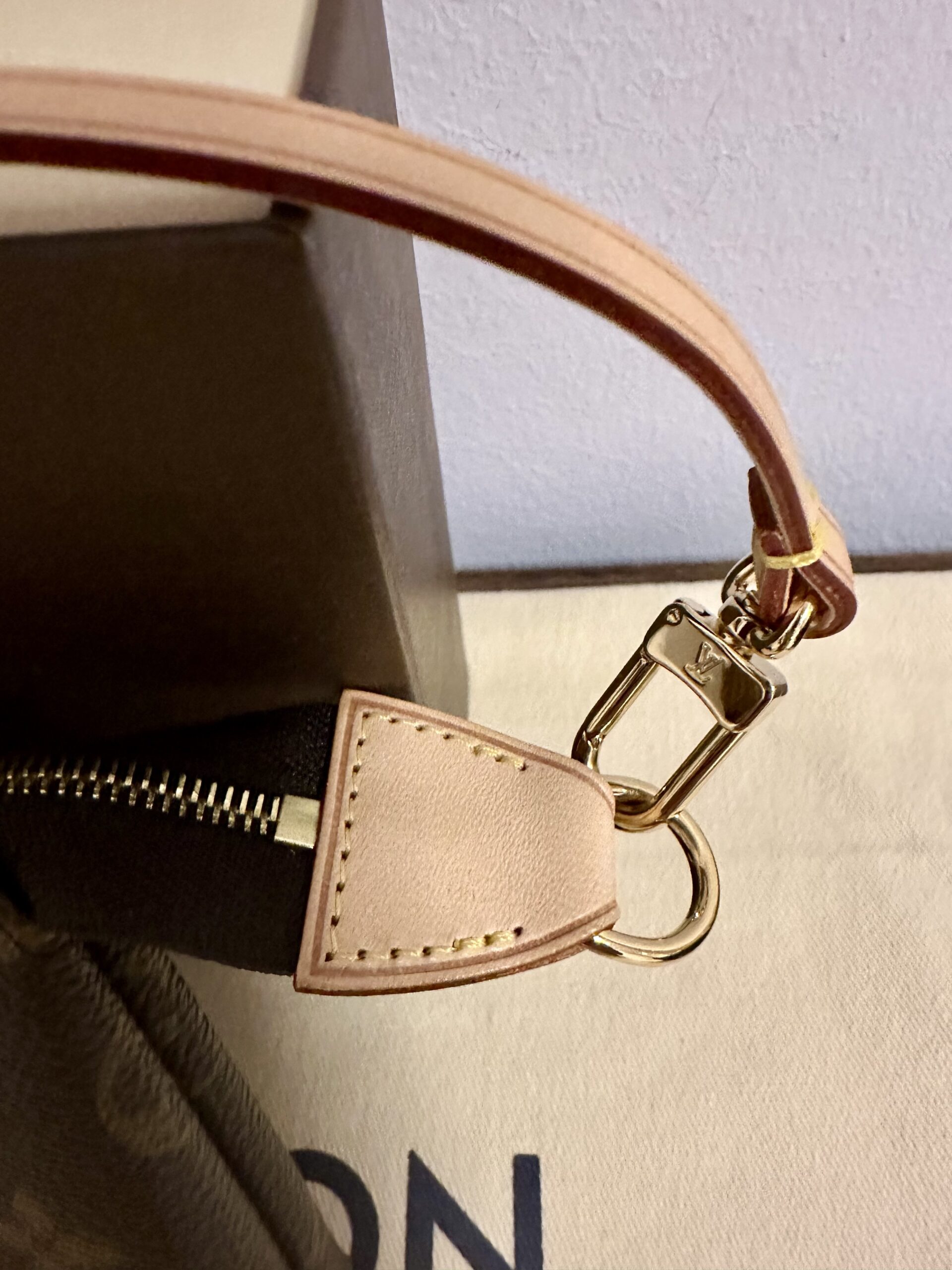 LOUIS VUITTON Mini Pochette Delightful M40309, Datacode SA1191 – Bild 3