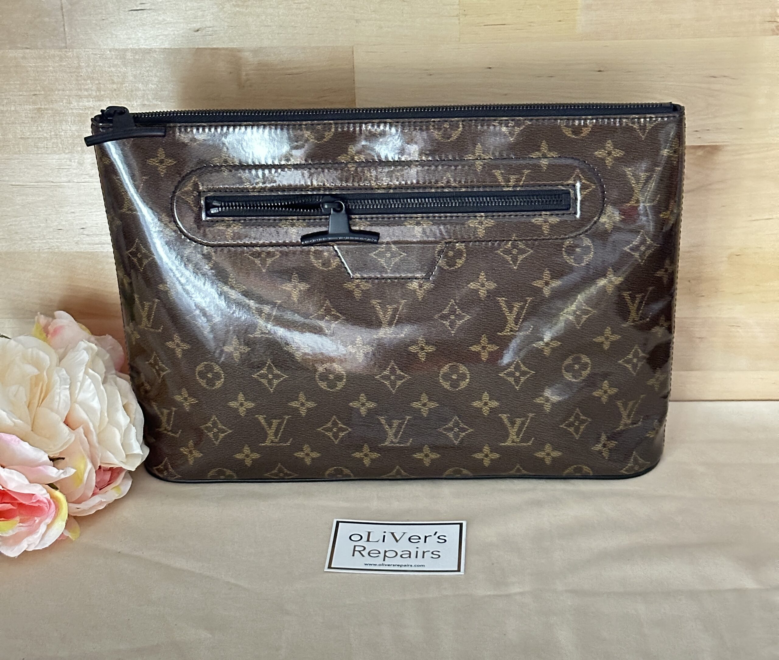 LOUIS VUITTON Pochette Cosmos GLAZE (Glasur) Sonderedition mit Sonderstempel innen – Bild 17