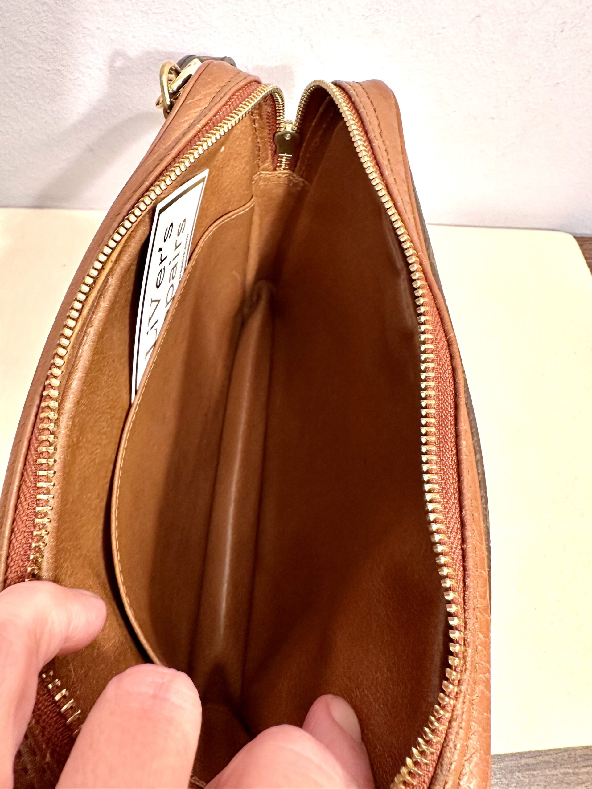 LOUIS VUITTON Pochette Sport, M51860, Datacode 834 mit D-Ringen und originaler LV-Kette – Bild 15