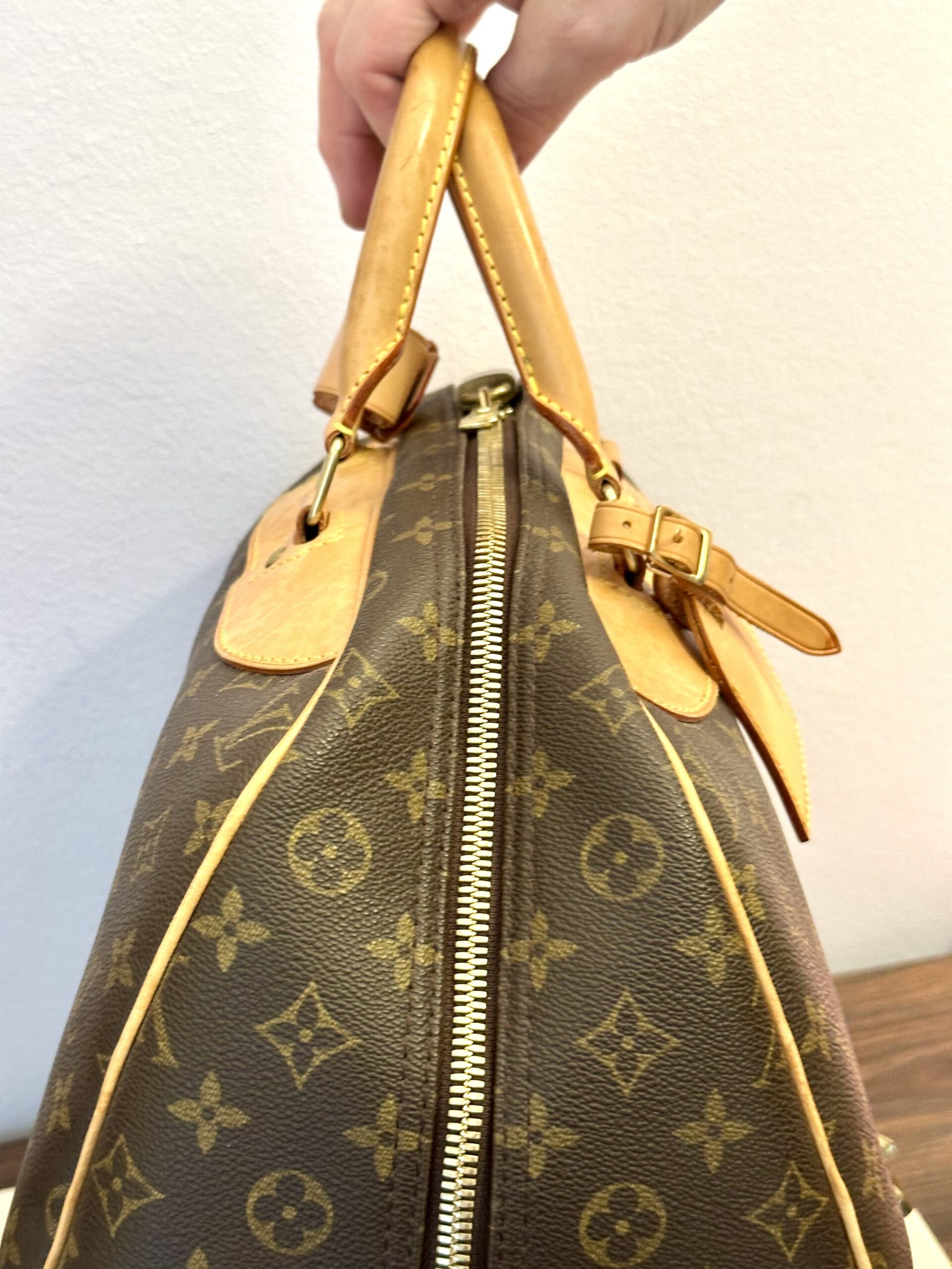 LOUIS VUITTON Reise-/Sporttasche Evasion M41443, Datacode VI0062 – Bild 10