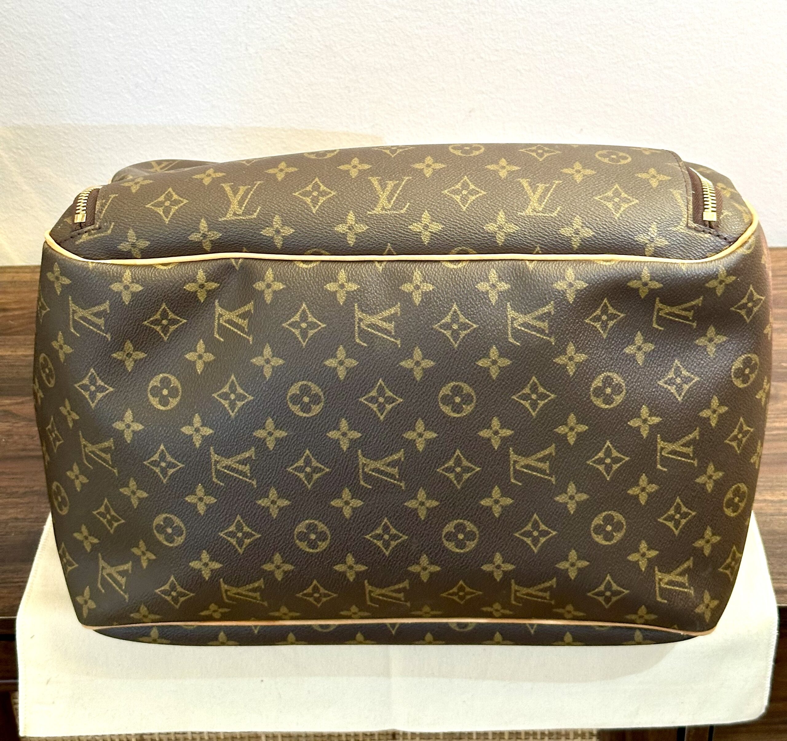 LOUIS VUITTON Reise-/Sporttasche Evasion M41443, Datacode VI0062 – Bild 12