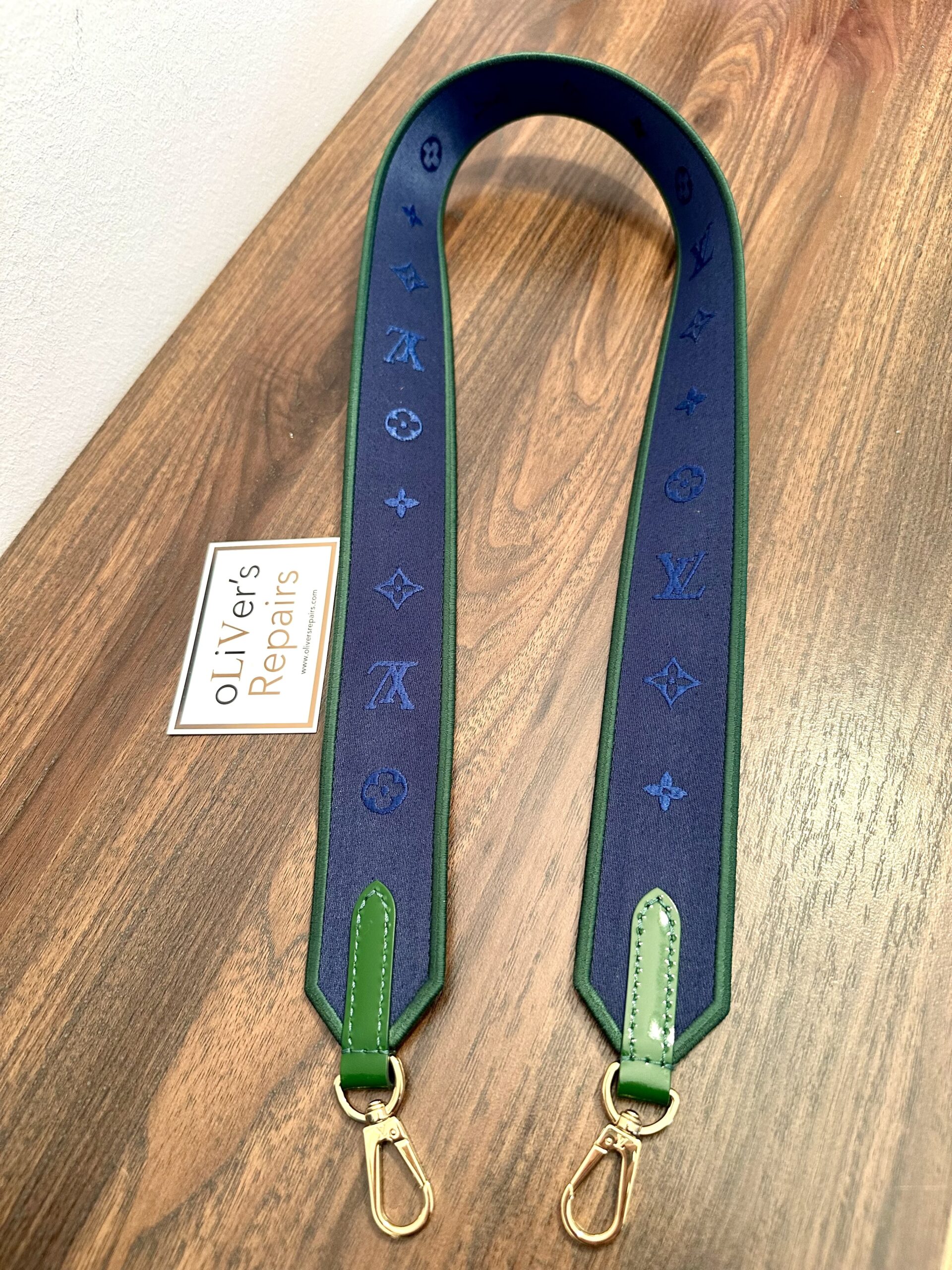 LOUIS VUITTON Genialer Taschenriemen/Gurt, gewebt mit Lackleder, dunkelblau/grün limitierte Auflage Monopaname – Bild 9