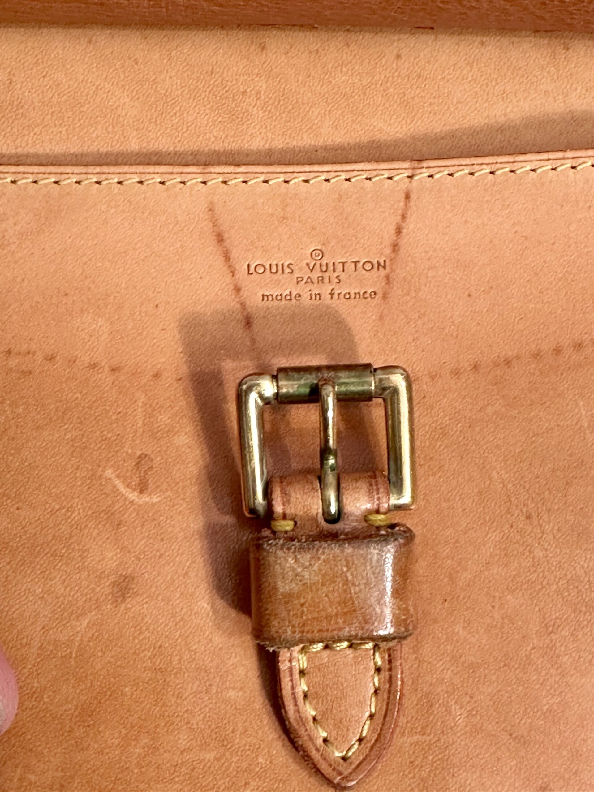 LOUIS VUITTON Sac Jeune Fille 23 VVN-Leder, M51627, Datacode 823, mit EINZIGARTIGEN LV-Beschlägen – Bild 12