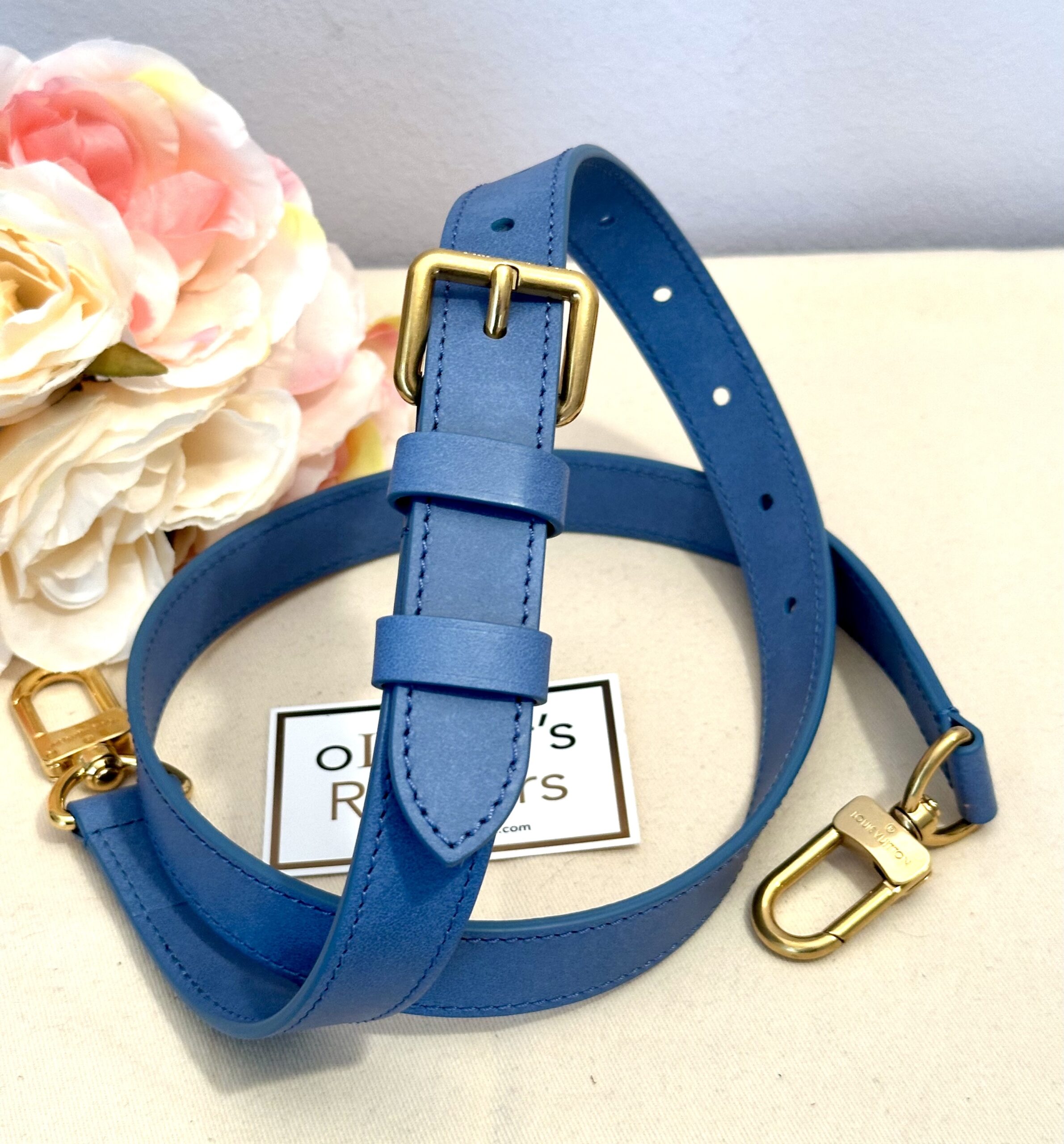 LOUIS VUITTON Schulterriemen, Leder im Blauton – Bild 2