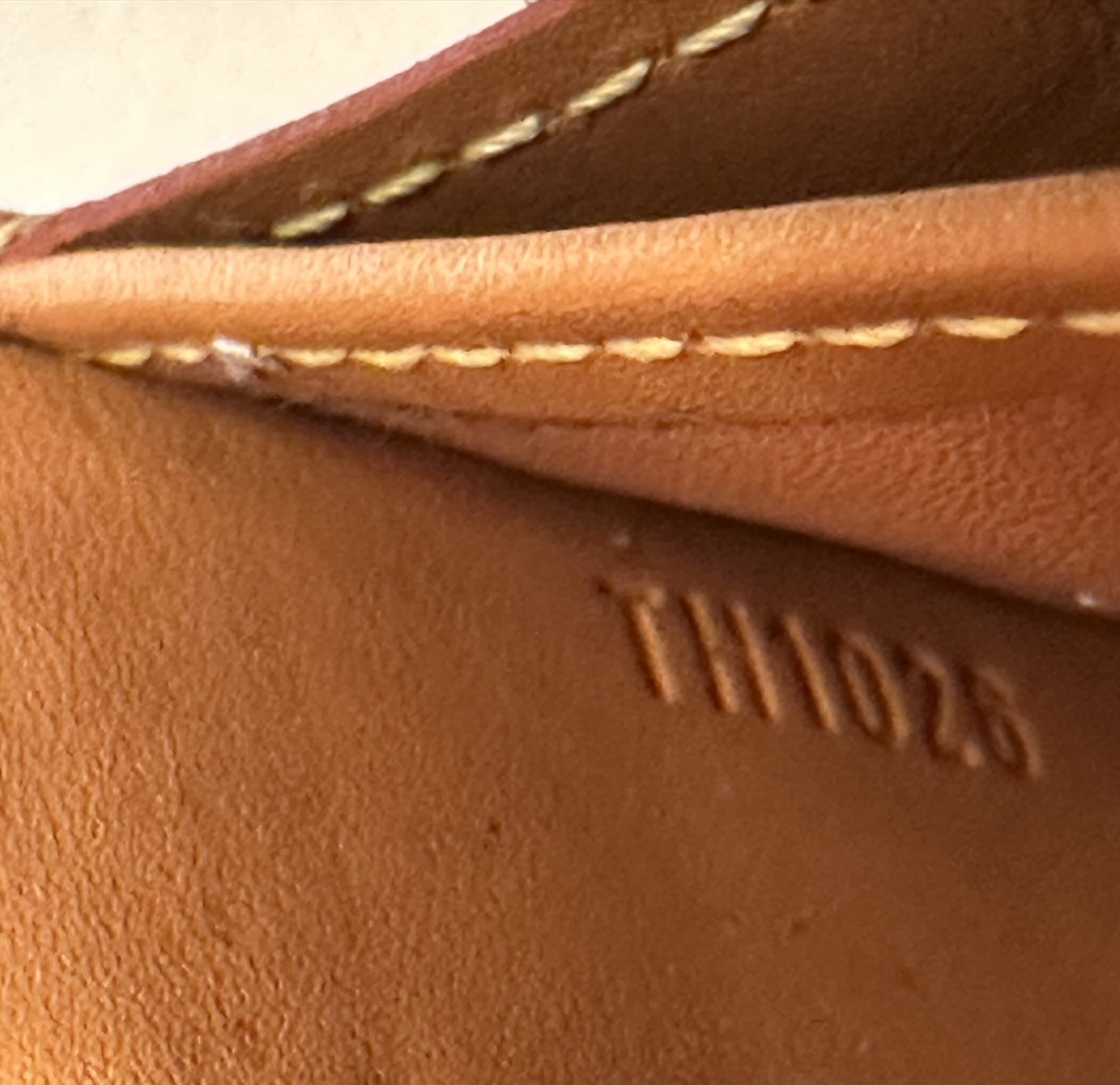 LOUIS VUITTON Wallet Sarah VVN-Leder , M85039, Datacode VI4131 RARITÄT – Bild 2