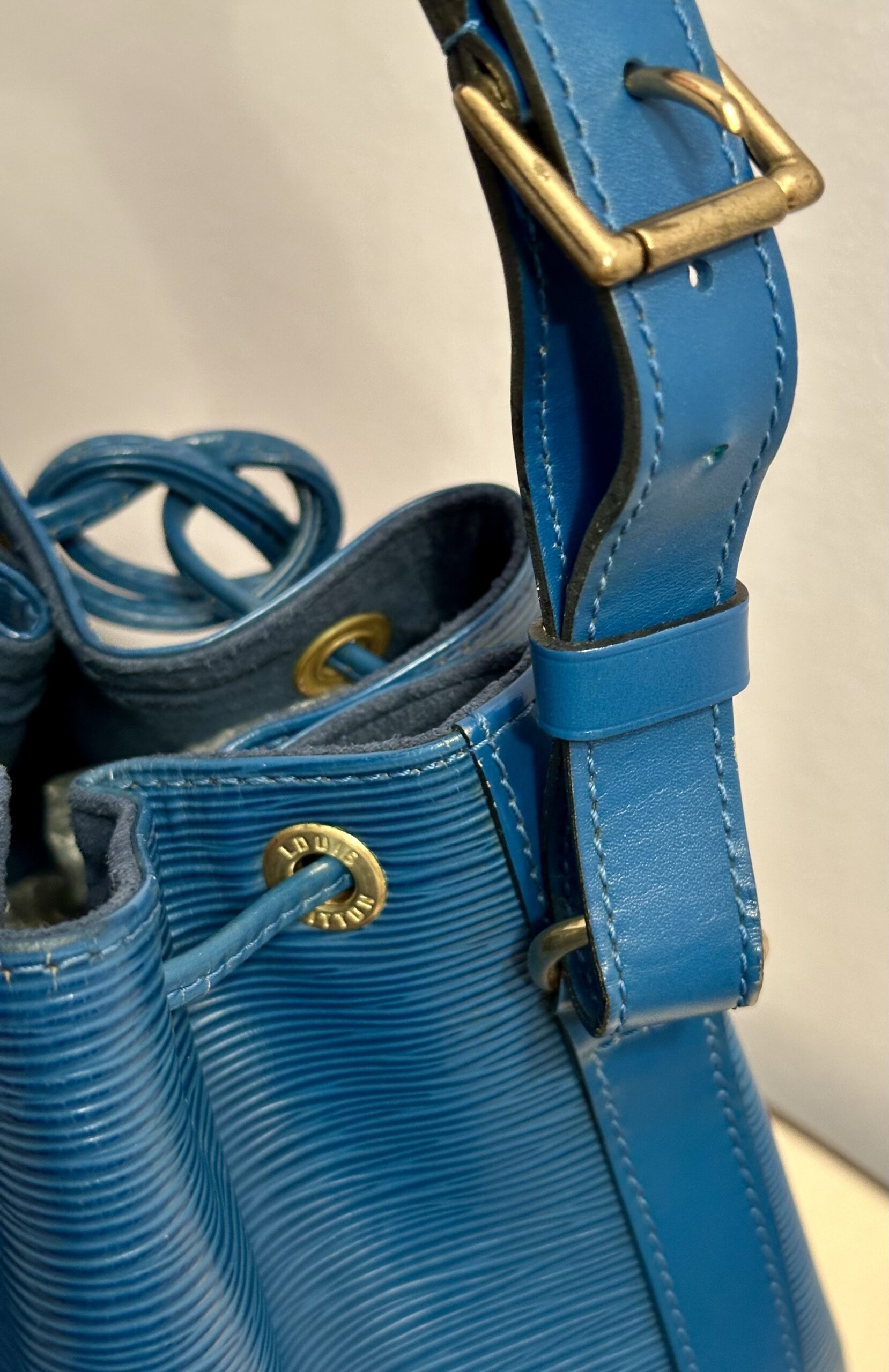 LOUIS VUITTON Noe Petit Epi, blue, M44105, AR0964 – Bild 6