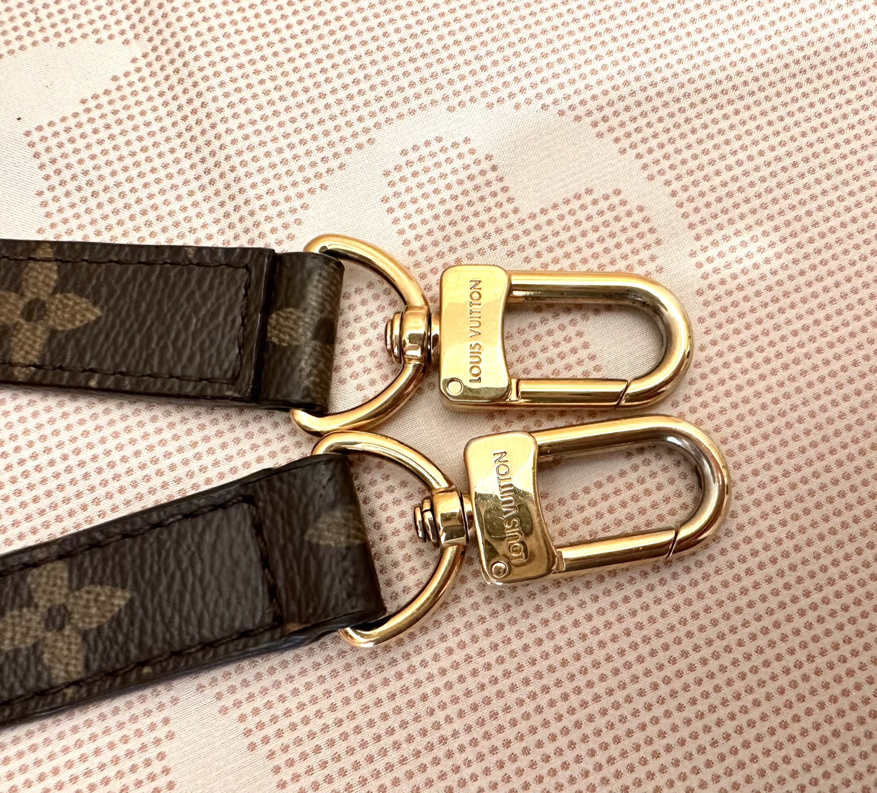 LOUIS VUITTON Pallas MM, M41175, SN2154 inkl. verstellbarem Riemen – Bild 13