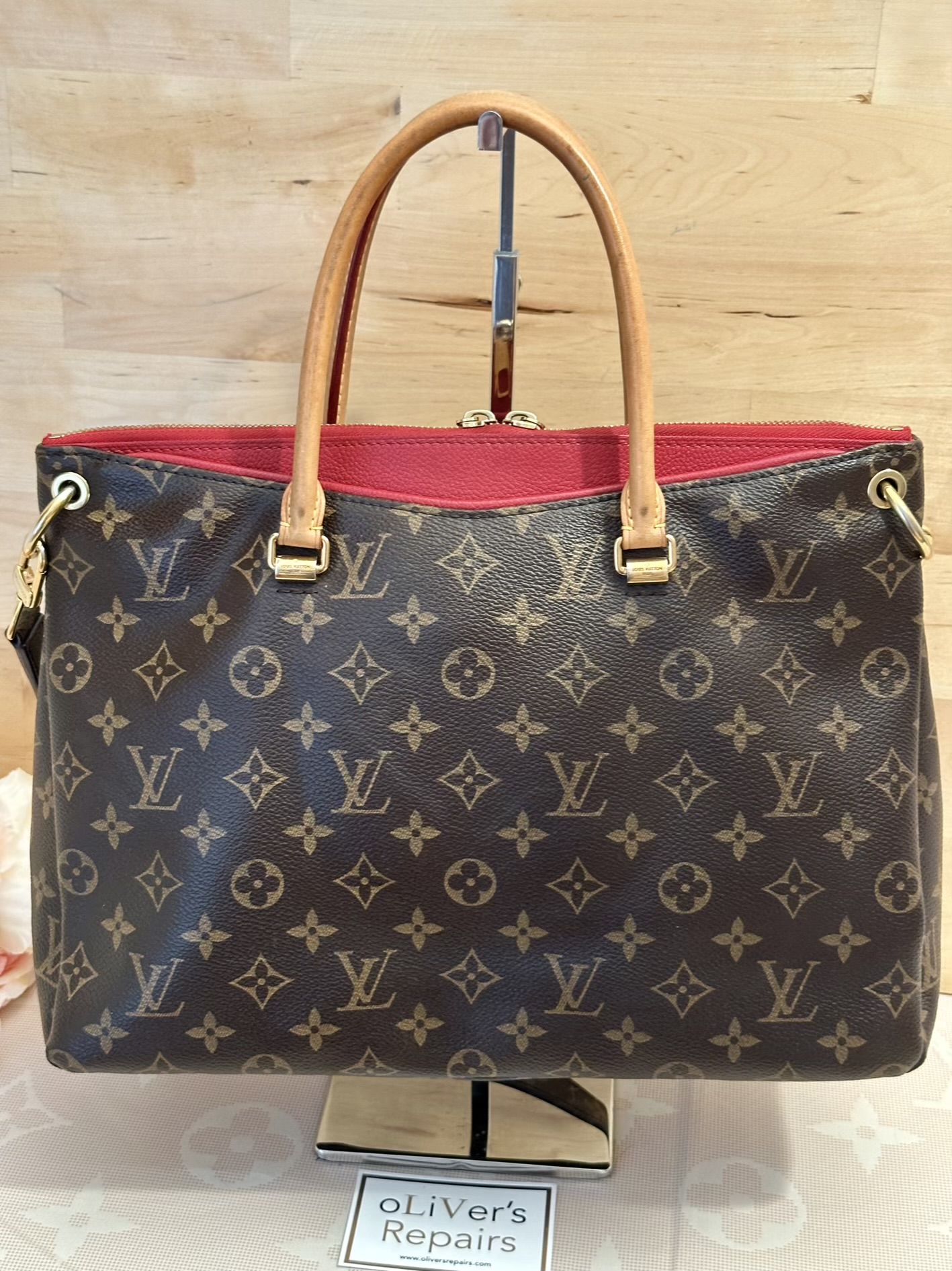 LOUIS VUITTON Pallas MM, M41175, SN2154 inkl. verstellbarem Riemen – Bild 3