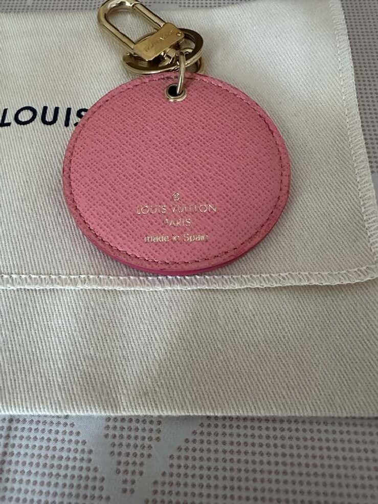 LOUIS VUITTON Bagcharm, M61028,Porte-Clés Illustré Posies, Flower Trunk – Bild 11