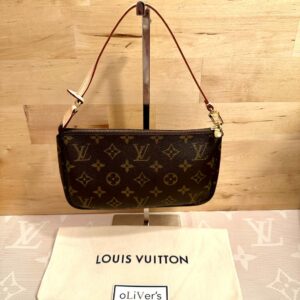 LOUIS VUITTON Pochette Accessoires, M40712, mit neuem Riemen und Zipp