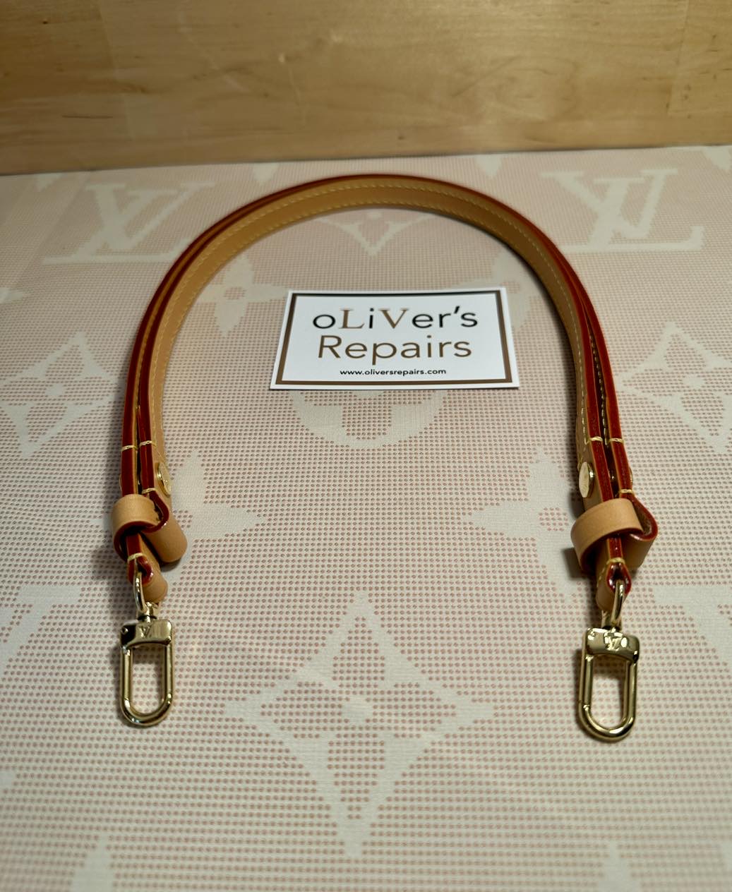 LOUIS VUITTON Taschenriemen VVN, verstellbar, unbenutzt – Bild 8