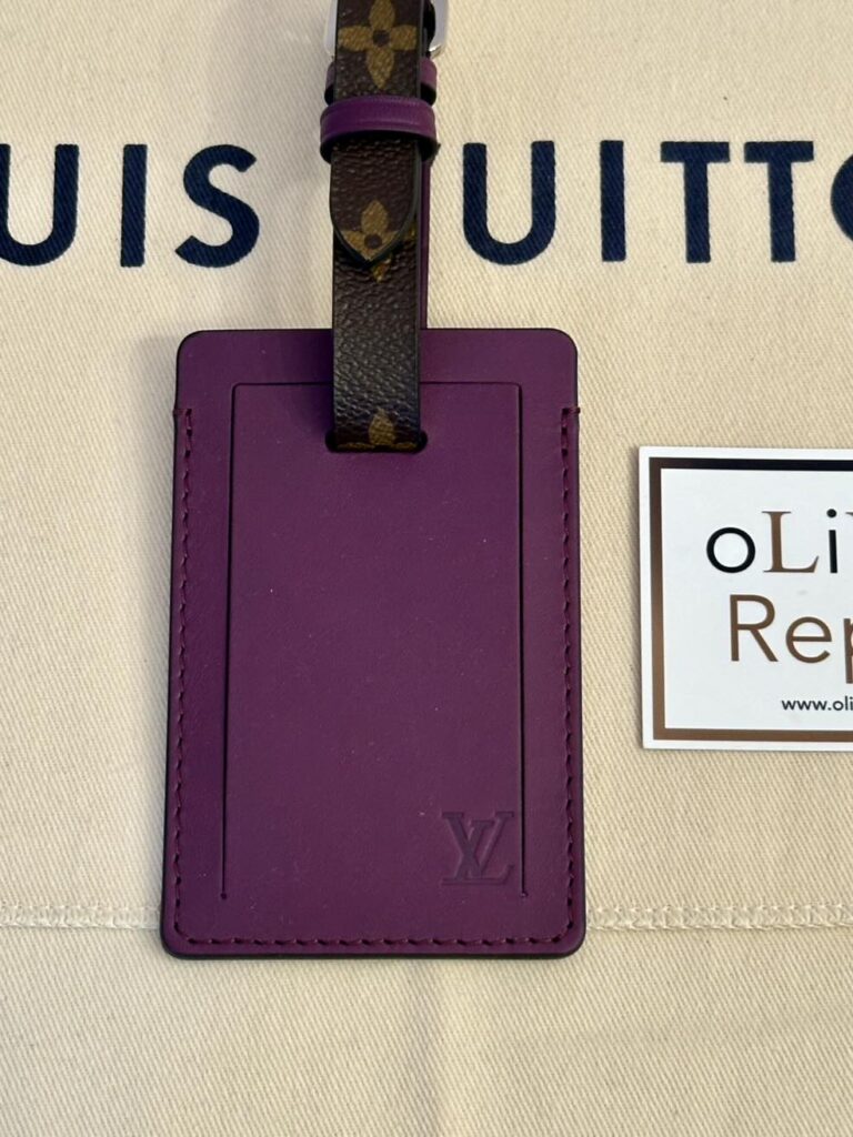 LOUIS VUITTON VIP Kofferanhänger, Tag monogram, lila