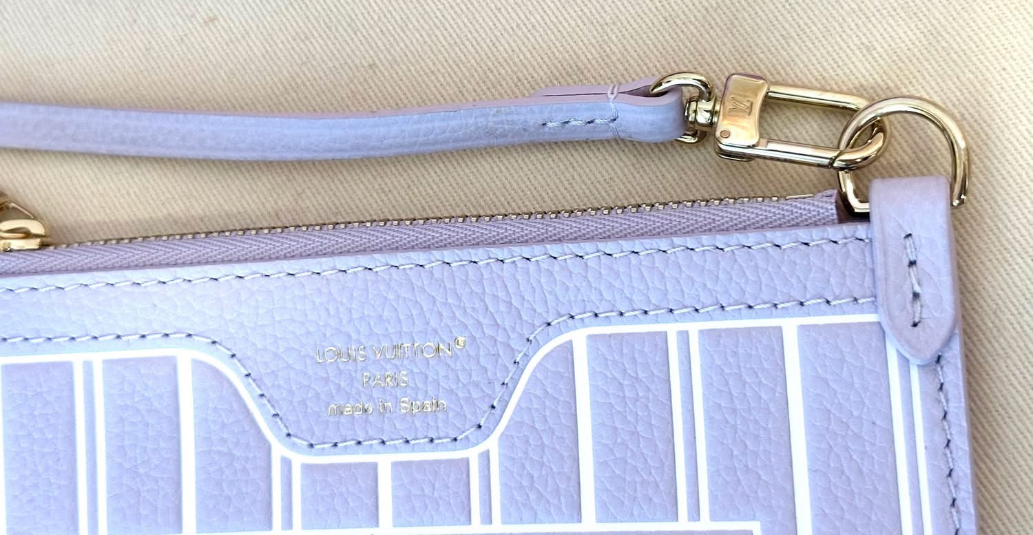 LOUIS VUITTON Pochette Inside Out Lila Monogram – Bild 3
